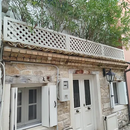 Casa Del Porto Appartamento Lákka